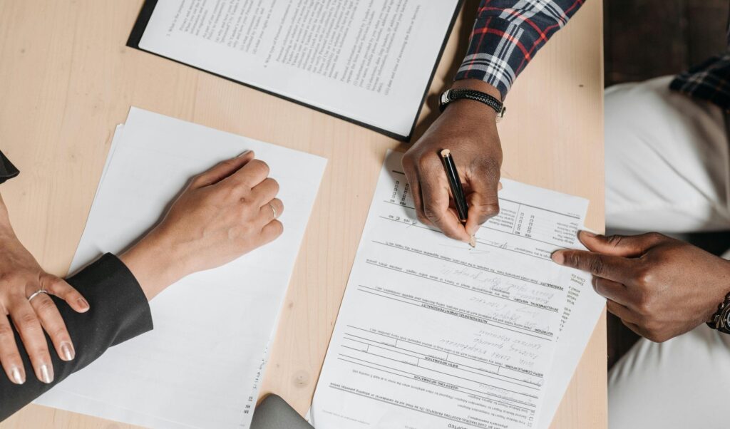 Eigen bedrijf starten? Gebruik deze checklist voor ondernemers! cover